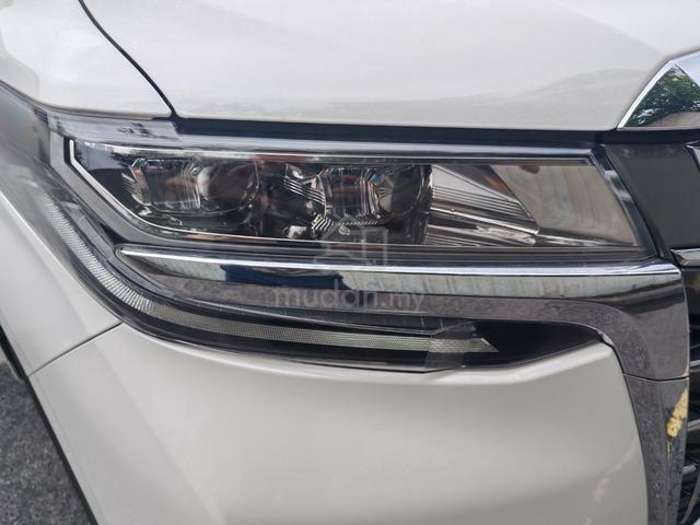 2023 Toyota Alphard 2.5 Xspec 8 seater - 4