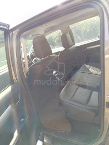 2021 Toyota HILUX 2.4 V (A) - 3