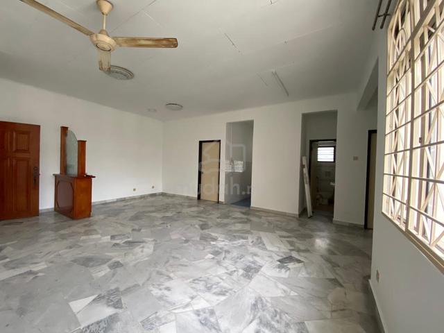 Goodyear Court 7 1