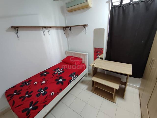 Pantai Hillpark Phase 2 - Female Unit 1