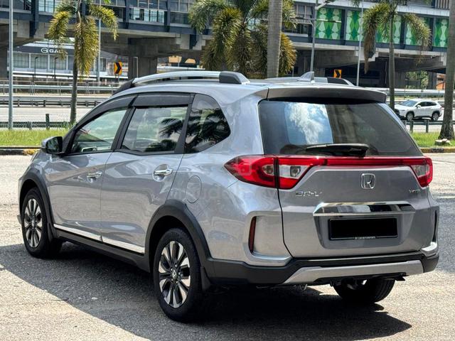 2020 Honda BR-V 1.5 V FL SUV BRV 7ST RCAM P/START - 3