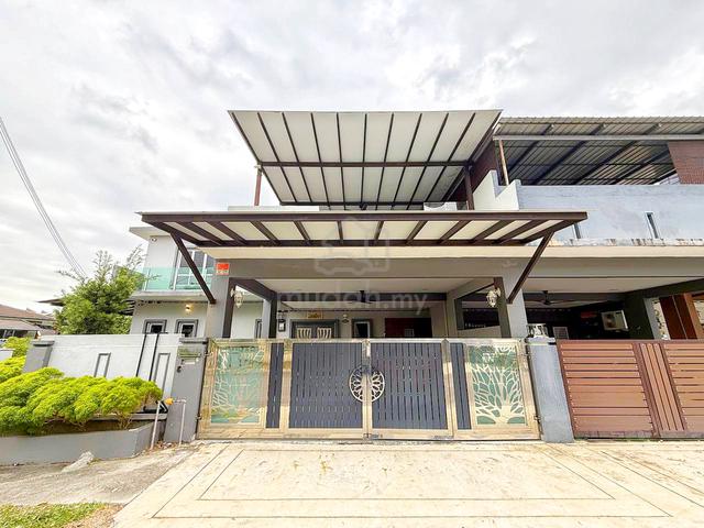 CORNER LOT FULL RENOVATED & 7R6B 2 Storey Terrace Idaman Bayu Sendayan 1