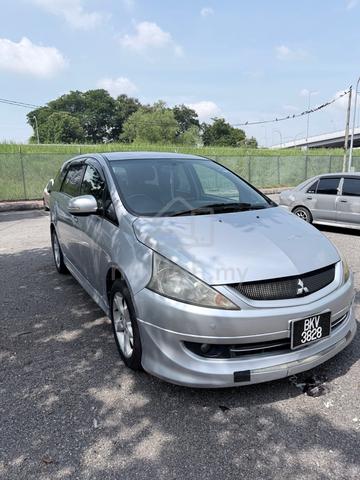 2010 Mitsubishi GRANDIS 2.4 MIVEC ENHANCED (A) - 2