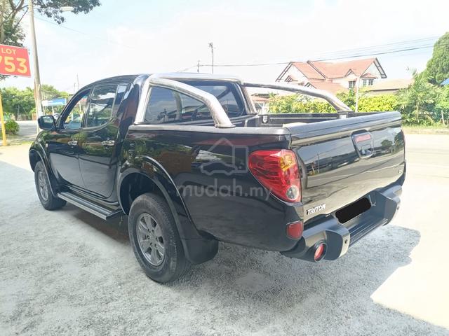 2012 Mitsubishi TRITON 2.5 VGT (A) - 4