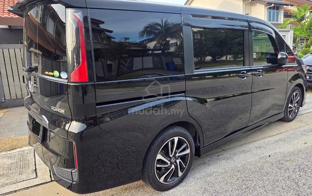 2017 Honda STEPWAGON 1.5 SPADA (A) - 5