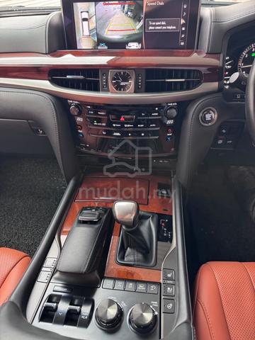 2019 Lexus LX570 5.7 (A) - 5