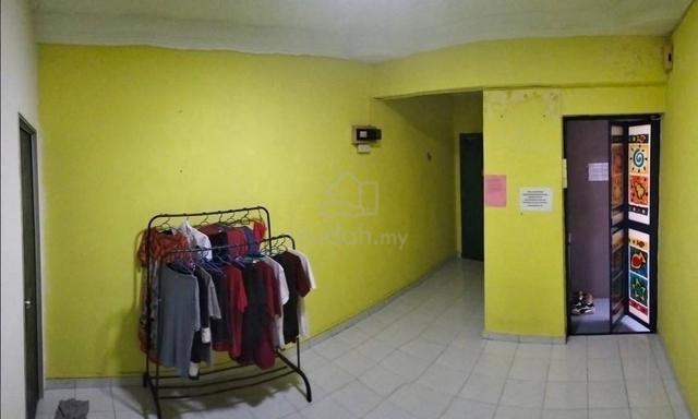Sri Kenari Apartment 1