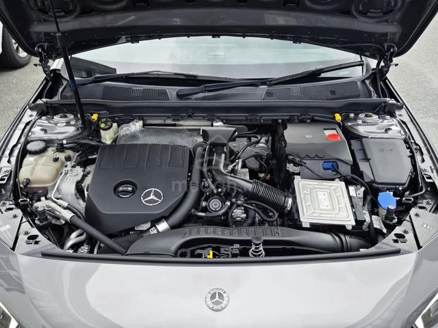 2018/23 Mercedes Benz A180 1.3 AMG LINE(CBU) (A) - 4