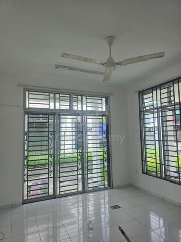 Taman mutiara rini medium cost double storey semi d for rent 1