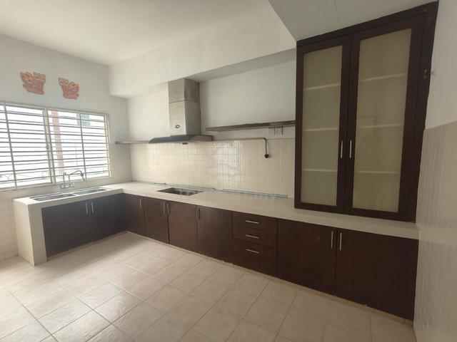 22x70 NEAR MRT Landed Teres House 2 Storey Taman Prima Tropika Equine 1
