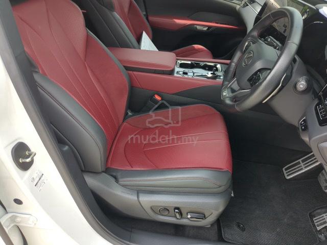 2024 BOOKNOW 6A MLevinson Lexus RX350 2.4 F SPORT - 5