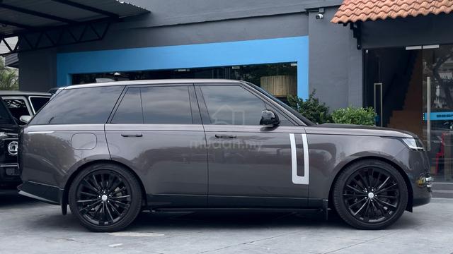 2022 Range Rover Vogue P530 First Edition - 3