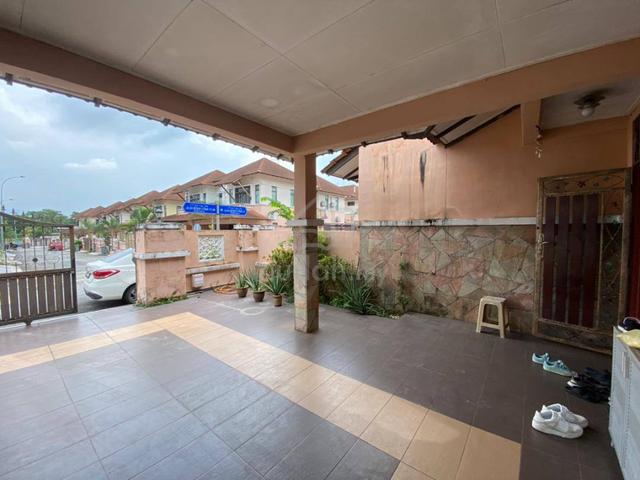 NonBumi 2-Storey Cluster Bandar Putra Kulai for SALE Fully RENO ! 5