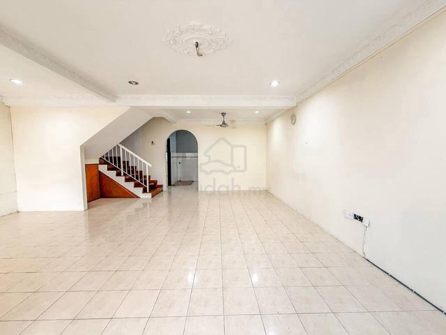 Rumah Teres Dua Tingkat Kemuning Greenville Sek 32 Shah Alam. 1