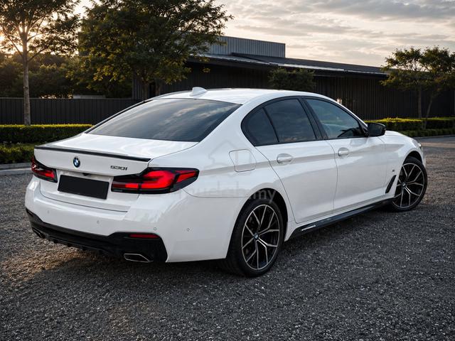 2022 Bmw 5 SERIES 2.0 30I M-SPORT G30 (A) - 3