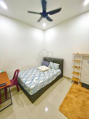 Bandar Puteri Klang Furnished Double Room 1