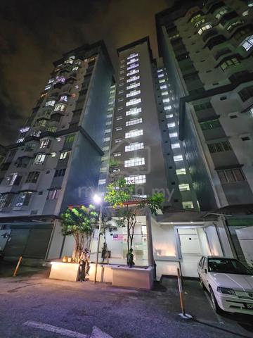 Puncak Banyan 1