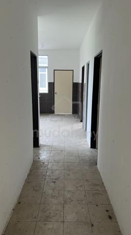Rumah Teres Satu Tingkat (Endlot) Untuk Dimiliki di Bukit Kapar,Klang 3