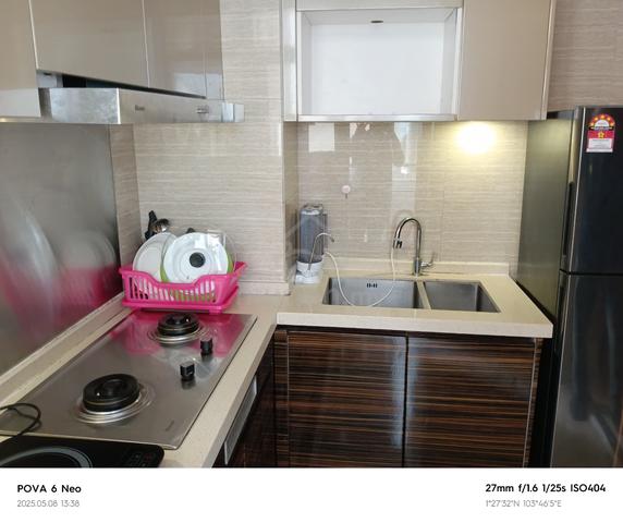 R & F PHASE 1 SINGLE ROOM FULLY FURNISHED Walking Distance To CIQ 3