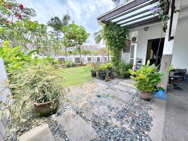 CORNER LOT 2 Storey Bungalow Laman Seri, Seksyen 13 Shah Alam 2