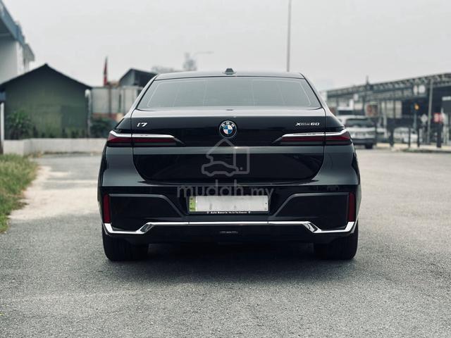 2023 BMW I7 XDRIVE60 M-Sport (A) LOW MILEAGE! - 4