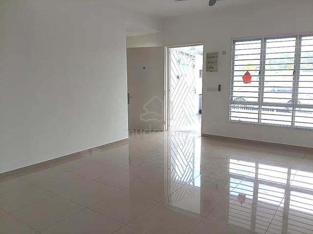 Taman Tiara Sendayan 1, Labu. New 2 Storey House for Rental 1