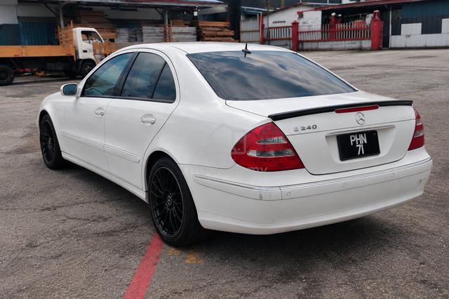 2003 Mercedes Benz E-CLASS 2.6 240 AVANTGARDE - 1