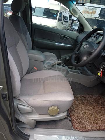 Toyota Hilux 2,5 auto 2009 - 5