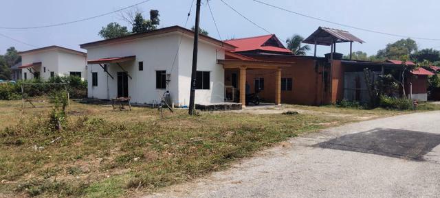 rumah berhampiran pagar besi untuk disewakan 1