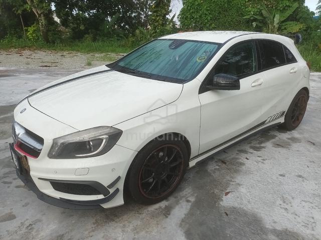 2014 Mercedes Benz A180 1.6 (CBU) (A) - 2