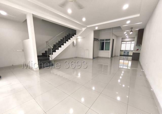 2 Storey House @ Bandar Rimbayu - Built in Kitchen Cabinet cooker+hood 1