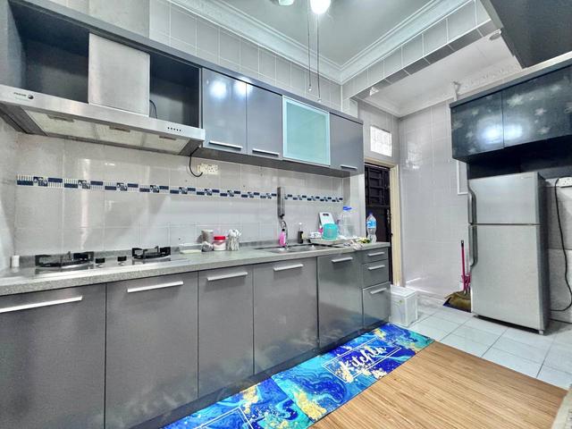 Taman Daya Single Storey | BUMI Lot | Good Condition 1