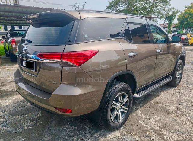 2022 Toyota FORTUNER 2.4L 4X4 (A) - [OTR] - 5