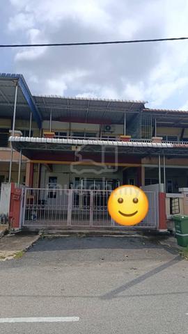 Rumah Cantik terjaga โจ ๐ก Double Storey Taman Merbau Indah Bera 1