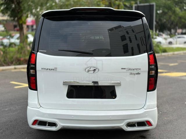 2016 Hyundai GRAND STAREX ROYALE 2.5 (A) TIPTOP - 4