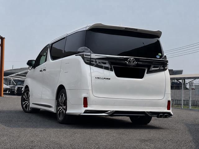 TOYOTA VELLFIRE 2.5 ZG EDITION PiLOT SEAT*SUN ROOF - 2