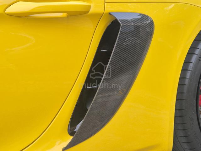 2016 Porsche Cayman 718 - 3