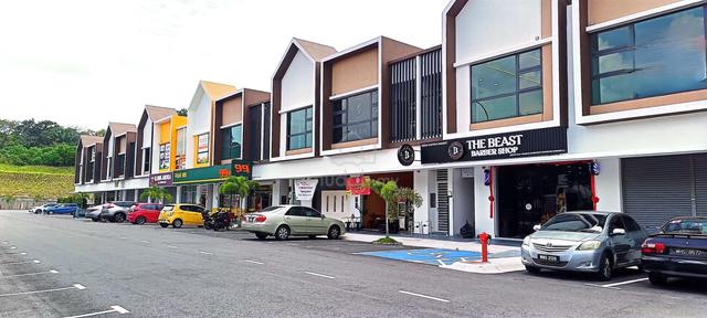 Andira Place Bukit Puchong 2 Ground floor Shop (22x75sf) for rent 1