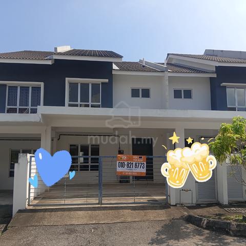 Double Storey Terrace Intermediate Iringan Bayu Pastura for Rent 1
