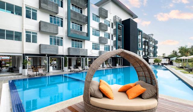 Langkawi Bandar Kuah Hotel Resort Building For Sale 1