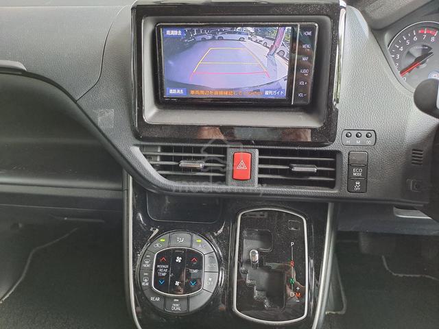 2022 Toyota VOXY 2.0 Kirameki 3 MILEAGE 28k ONLY - 5