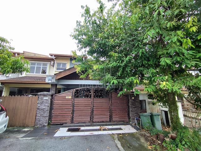 PRICE REDUCED! 2 Storey Terrace Bandar Seri Putra Bangi FOR SALE 1
