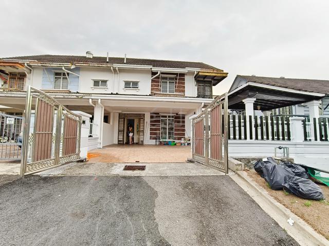 FULLY RENO Double Storey Semi D Laman 2 Bandar Seri Putra Bangi 1