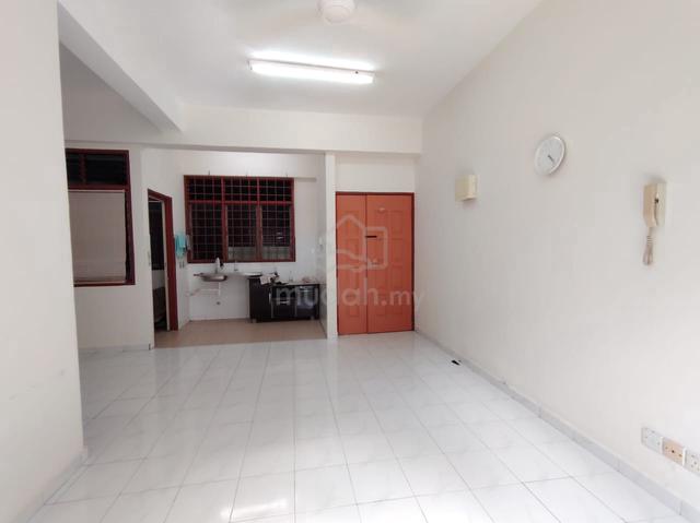 Penhill Condominium 2