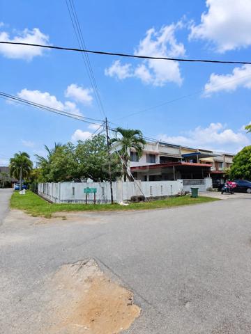 Corner Lot Teres 2 Tingkat, Taman Seluang, Kulim 1