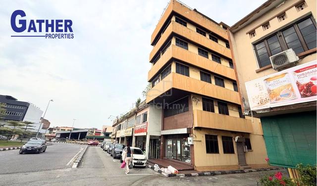 Ipoh Town Freehold 4 Storey Endlot Shoplot Facing Mainroad For Sale 1