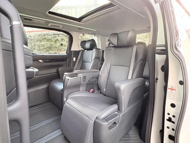 2023 Toyota ALPHARD 2.5 SC SR BSM DIM UNREG - 4