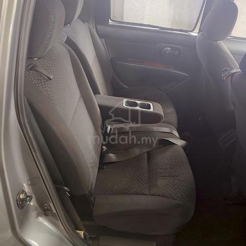 2011 Nissan GRAND LIVINA 1.8 IMPUL (A) - 4
