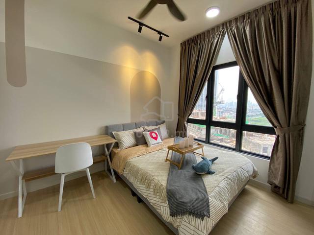 M luna room for rent 🌟(private bathroom) 1
