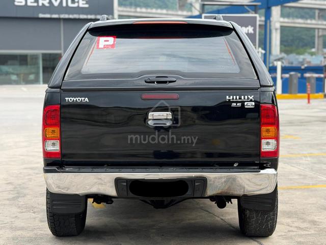 2010 Toyota HILUX 2.5 G FACELIFT DOUBLE CAB (A) - 4
